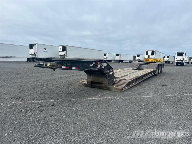 Eager Beaver by General Tri/A Removable Gooseneck Lowboy Traile Низкорамные прицепы