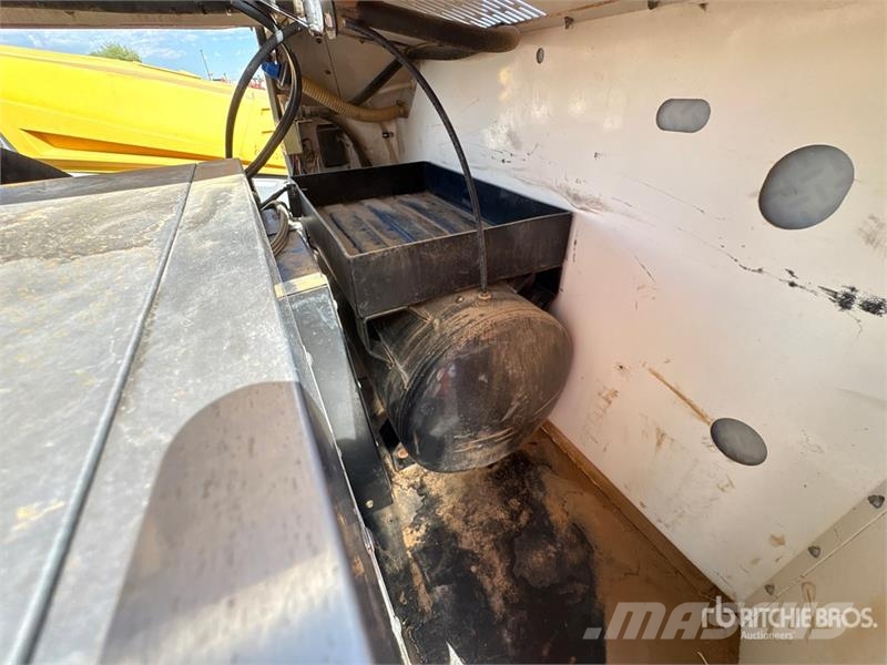 Eagle Industry X980 T/A Fuel Trailer Tank prikolice
