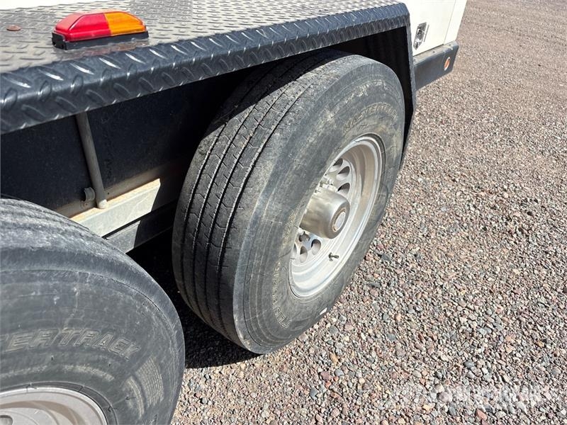 Eagle Industry X980 T/A Fuel Trailer Tank prikolice