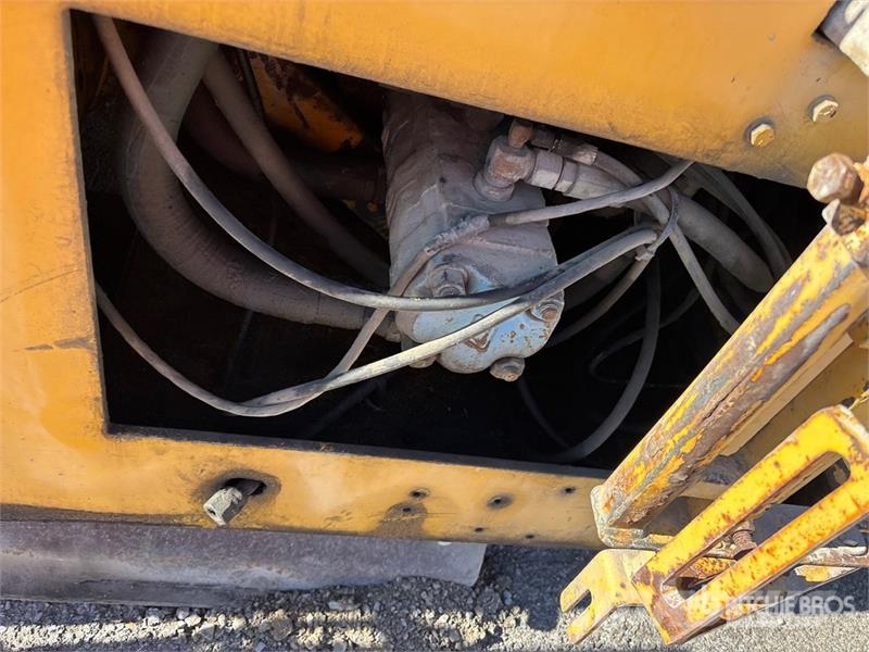 Easi-Pour TP880SV Curb and Gutter Machine Accesorii pentru utilaje beton