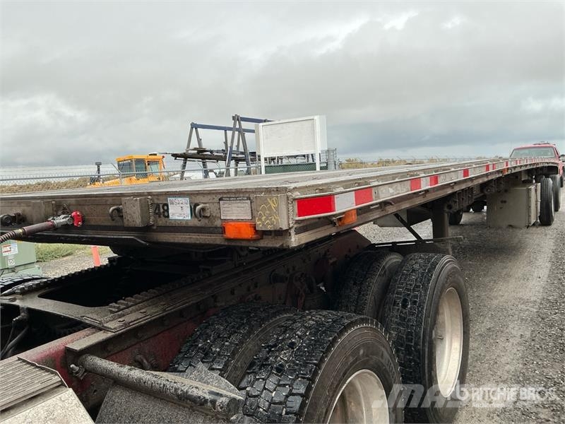  East 18000 lb 48 ft T/A Flatbed Trailer 自卸半挂车