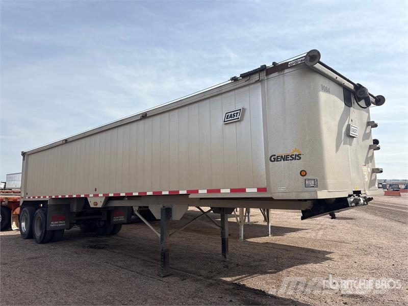 East Mfg 35 ft T/A Frameless End Dump Trailer Самоскиди