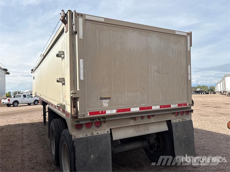 East Mfg 35 ft T/A Frameless End Dump Trailer Самоскиди