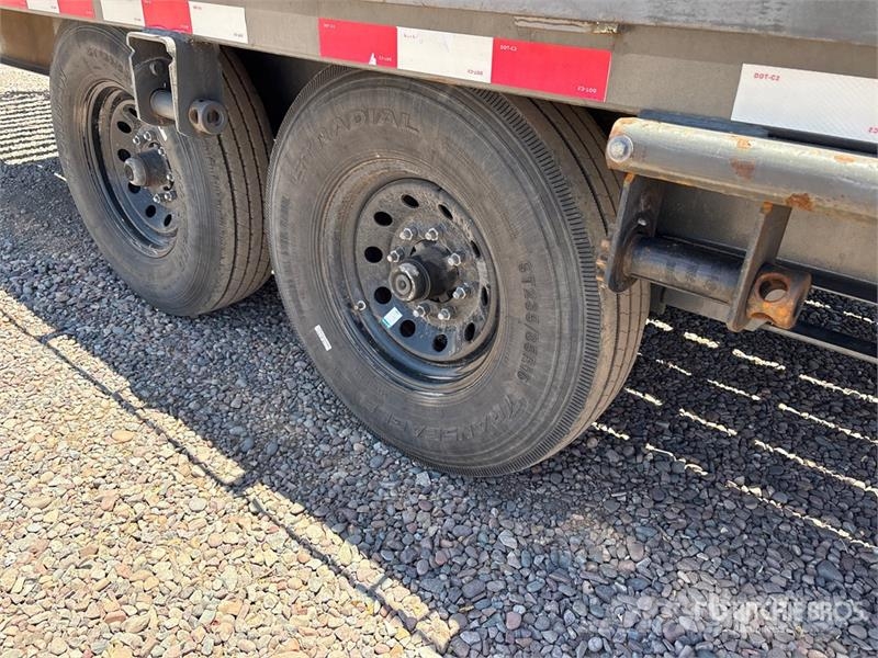 East Mfg Texas Trailers 40 ft T/A Gooseneck Equipment Trail Autotreilerid