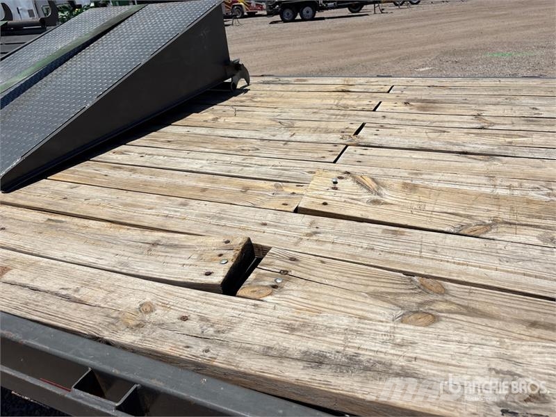 East Mfg Texas Trailers 40 ft T/A Gooseneck Equipment Trail Autotreilerid