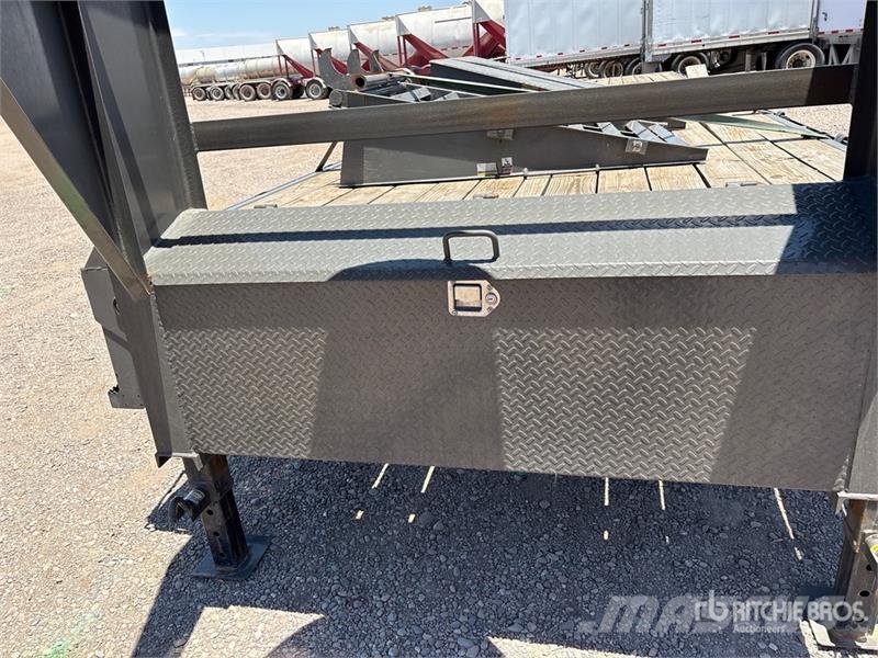 East Mfg Texas Trailers 40 ft T/A Gooseneck Equipment Trail Autotreilerid