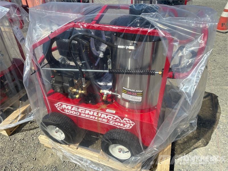 Easy-Kleen Magnum Gold Pressure Washer (Unused) Low pressure cleaner