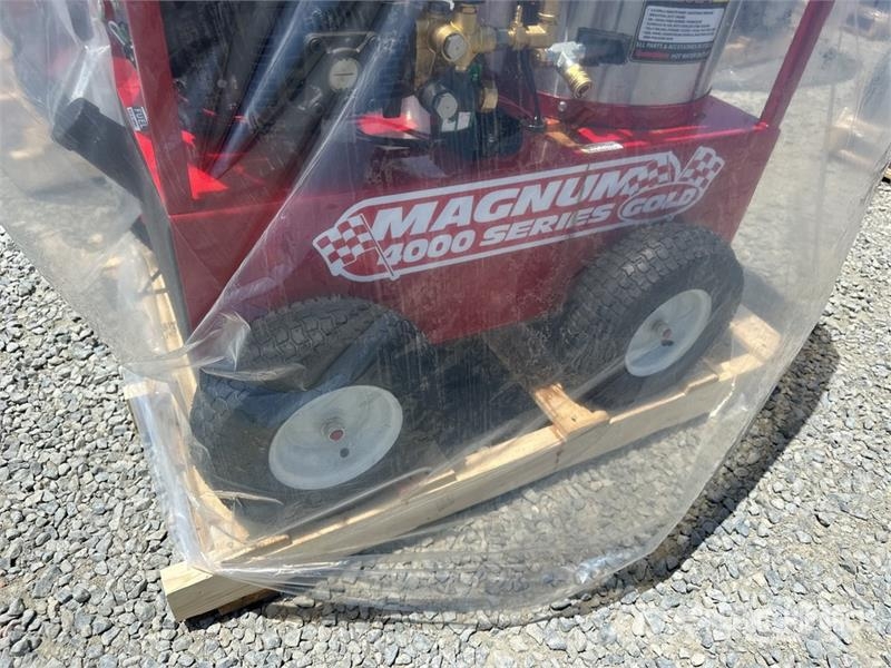 Easy-Kleen Magnum Gold 4000 Series Pressure Washer (Unused) Lagedrukreinigers