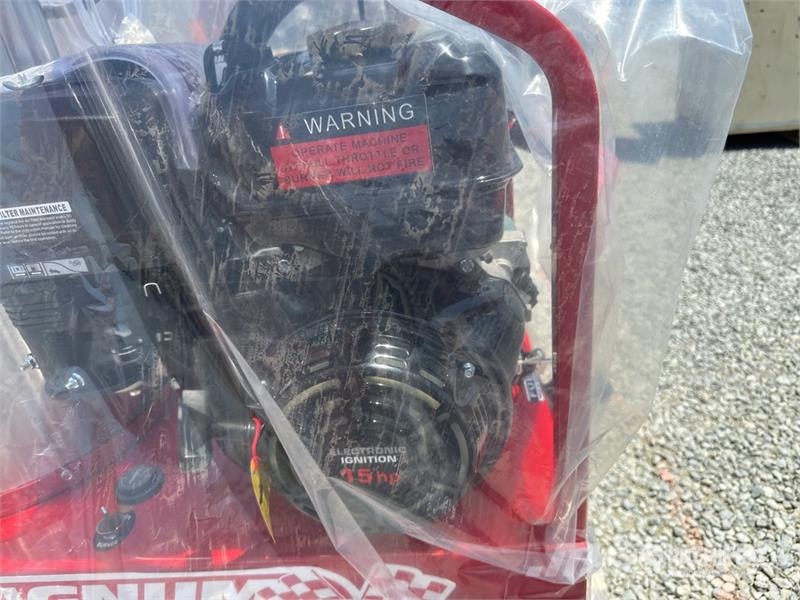 Easy-Kleen Magnum Gold 4000 Series Pressure Washer (Unused) Lagedrukreinigers