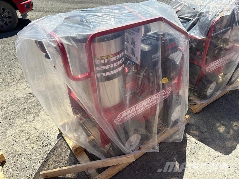 Easy-Kleen Magnum Gold Pressure Washer (Unused) Lagedrukreinigers