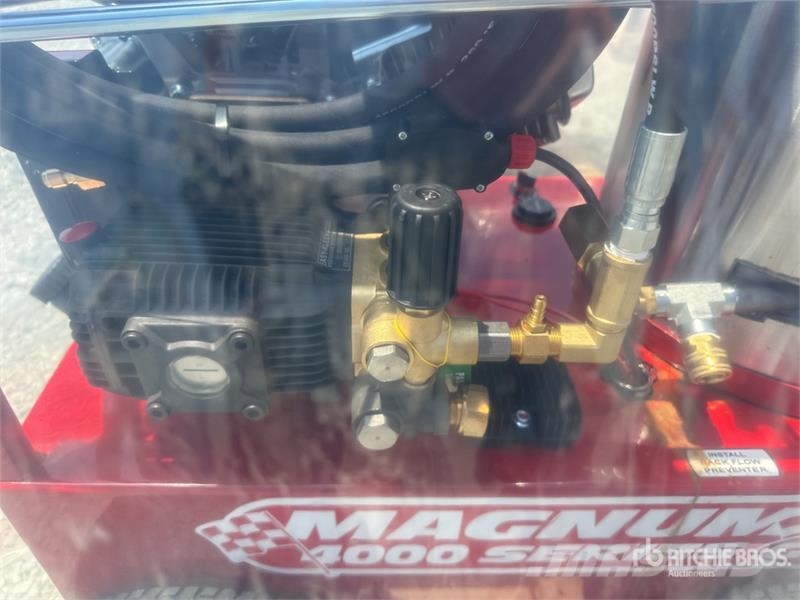 Easy-Kleen Magnum Gold 4000 Series Pressure Washer (Unused) Lagedrukreinigers