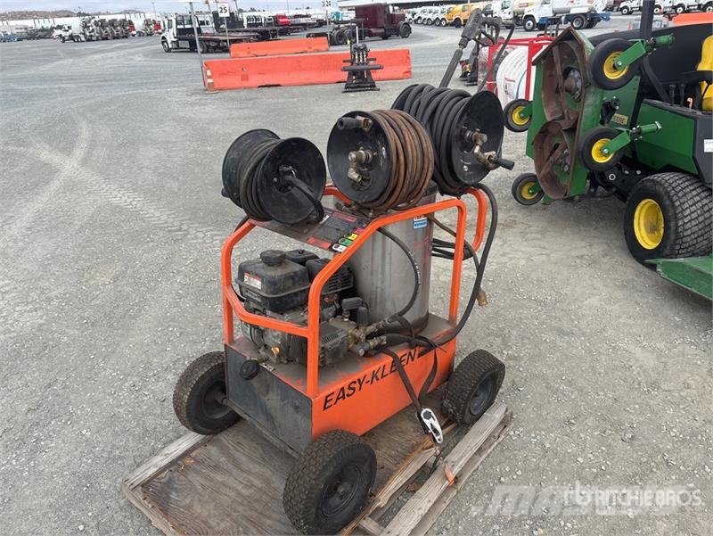 Easy-Kleen Magnum Gold 4000 Light pressure washers
