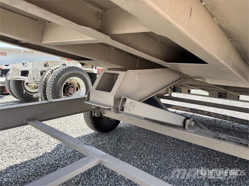 ED 14 ft T/A Dump Utility Trailer Bañera