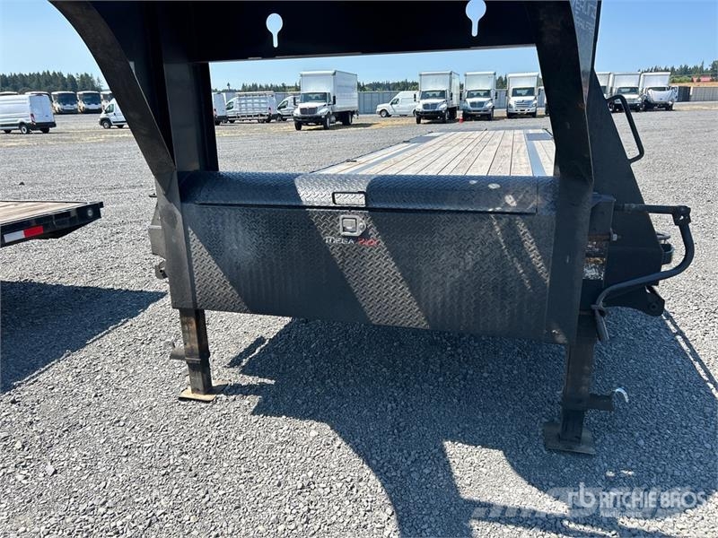 ED trailers FD1024027GN 40 ft T/A Gooseneck Equipment Prikolice za prevoz vozil