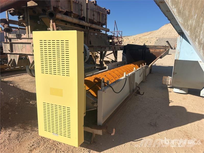  Electric 24 in x 25 ft Sand Screw معدات البناء - غير ذلك