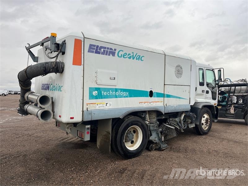 Elgin on Elgin Geovac Series Y Sweeper Truck Šlavimo sunkvežimiai