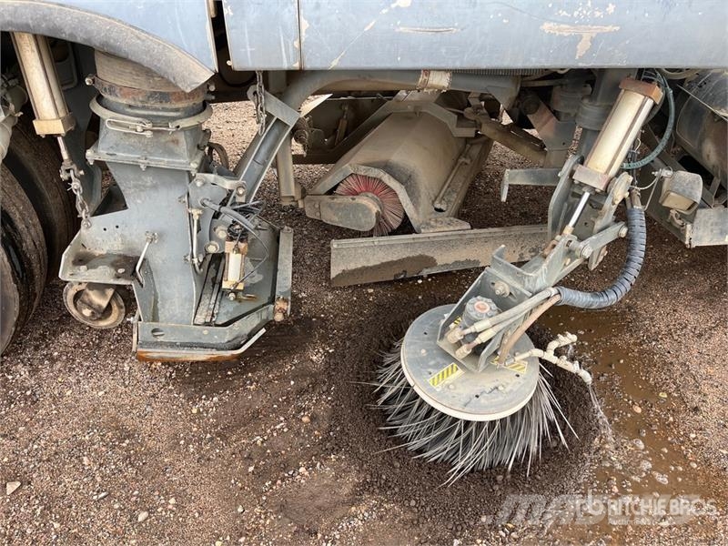 Elgin on Elgin Geovac Series Y Sweeper Truck Šlavimo sunkvežimiai