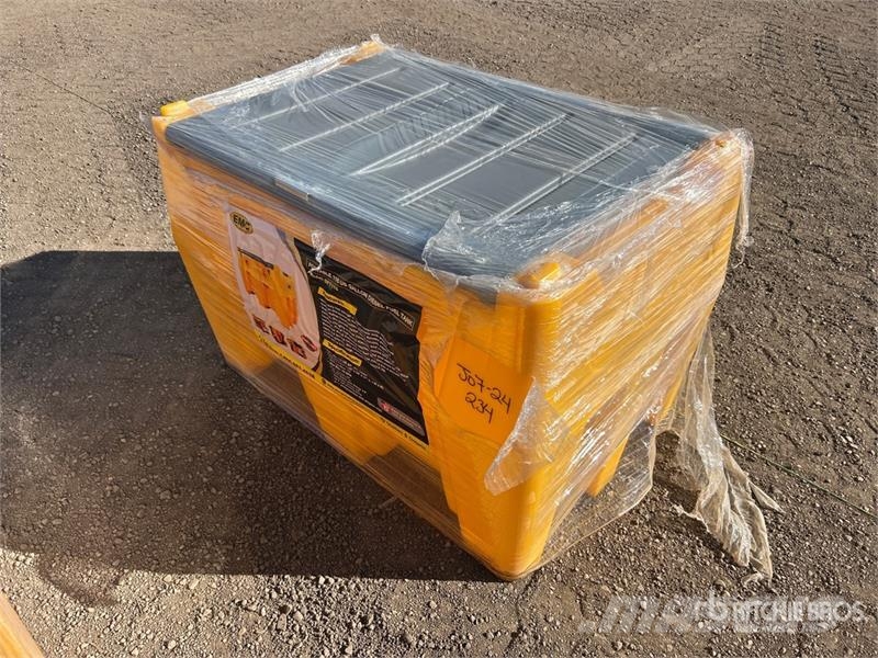 EMC DFT116 116 gal Skid Mounted Poly Fuel Tank Kütusemahutid