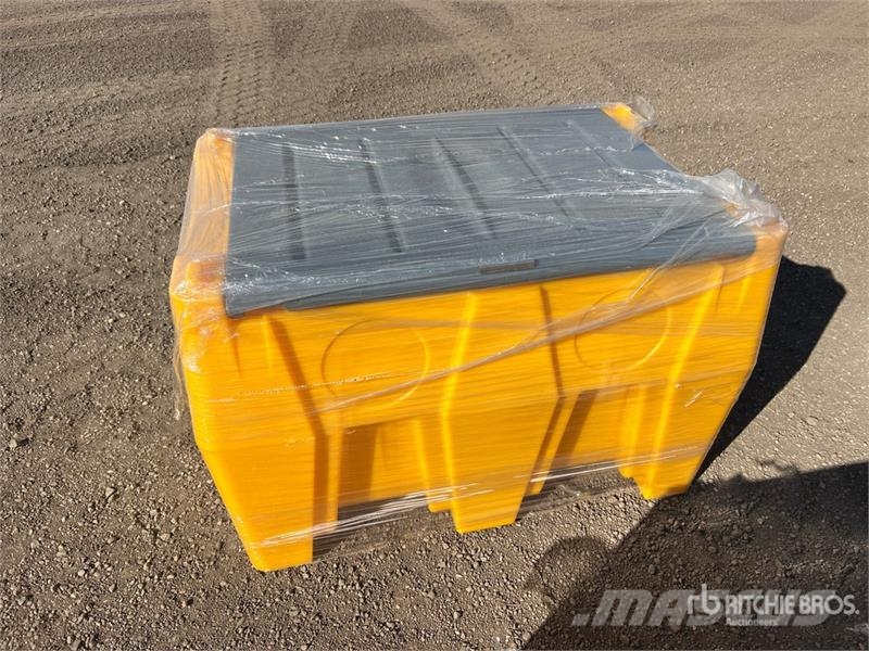 EMC DFT116 116 gal Skid Mounted Poly Fuel Tank Polttoaine- ja lisäainesäiliöt
