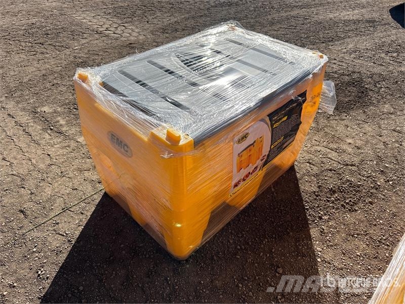 EMC DFT116 116 gal Skid Mounted Poly Fuel Tank Kütusemahutid