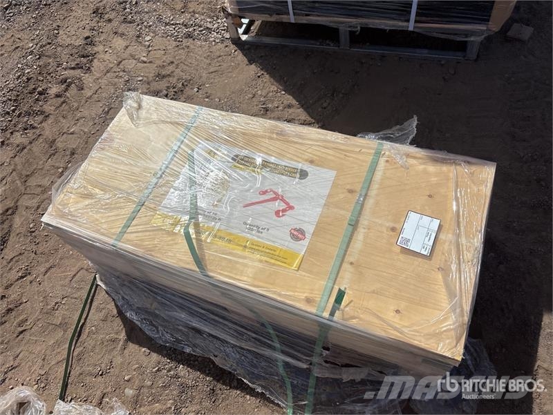 EMC LB9200 Quantity of (5) Ratchet Binders & Quantity Otros componentes