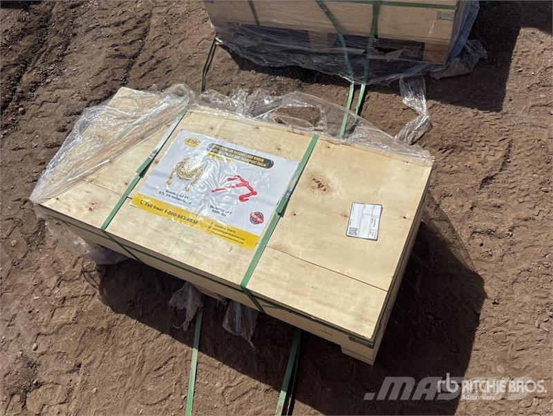EMC LB9200 Quantity of (5) Ratchet Binders & Quantity Otros componentes