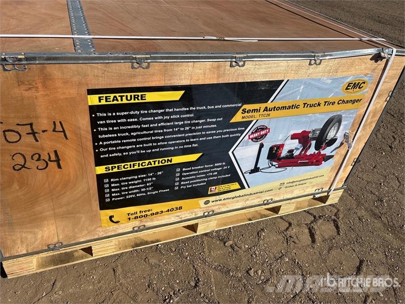 EMC TTC26 Heavy-Duty Truck Tire Changer Diger