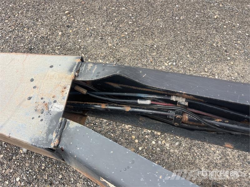 End Dump Trailer (Inoperable) Kiperi prikolice