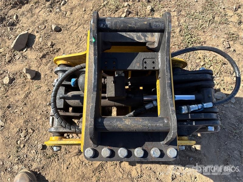 Engcon 12 in Hydraulic Grapple Greifer