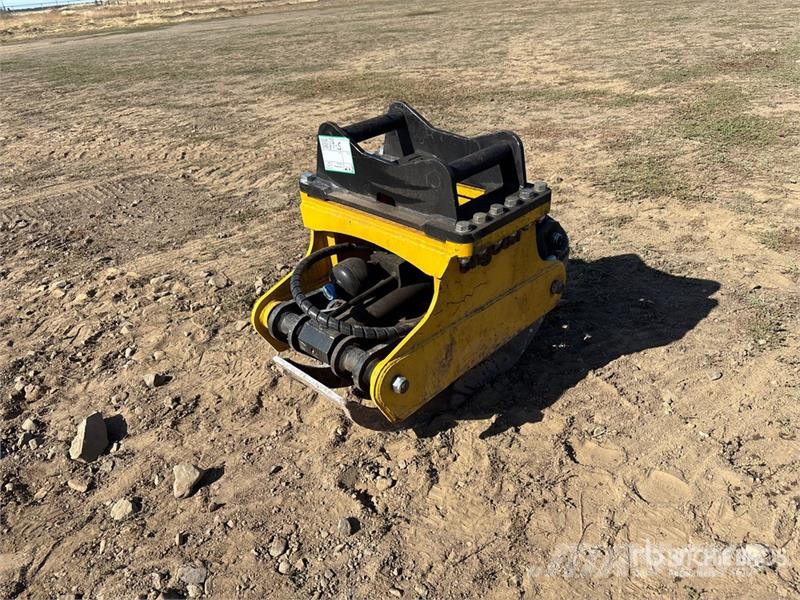 Engcon 12 in Hydraulic Grapple Greifer