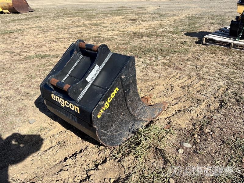 Engcon 24 in Digging Bucket Κουβάδες