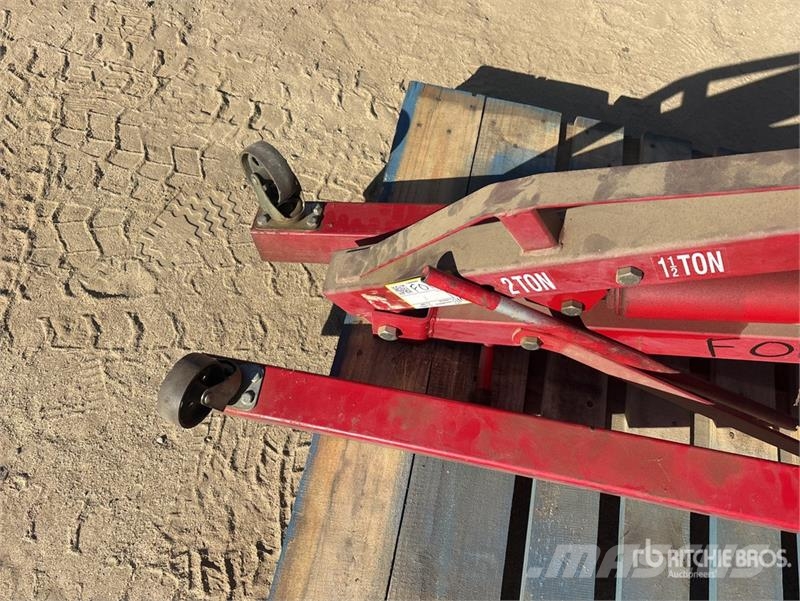  Engine Hoist معدات البناء - غير ذلك