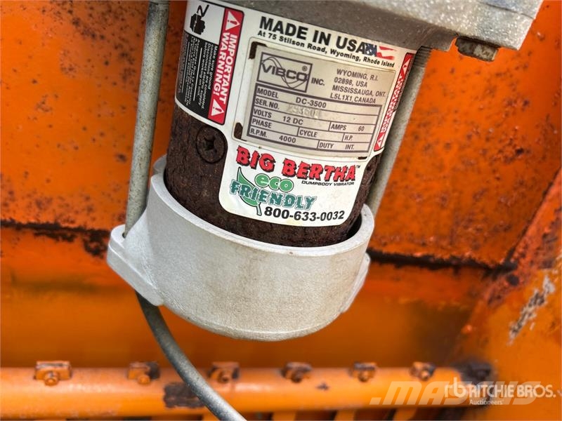 Epoke SH4400 Hydraulic Salt Spreader Smilšu un sāls kaisītāji