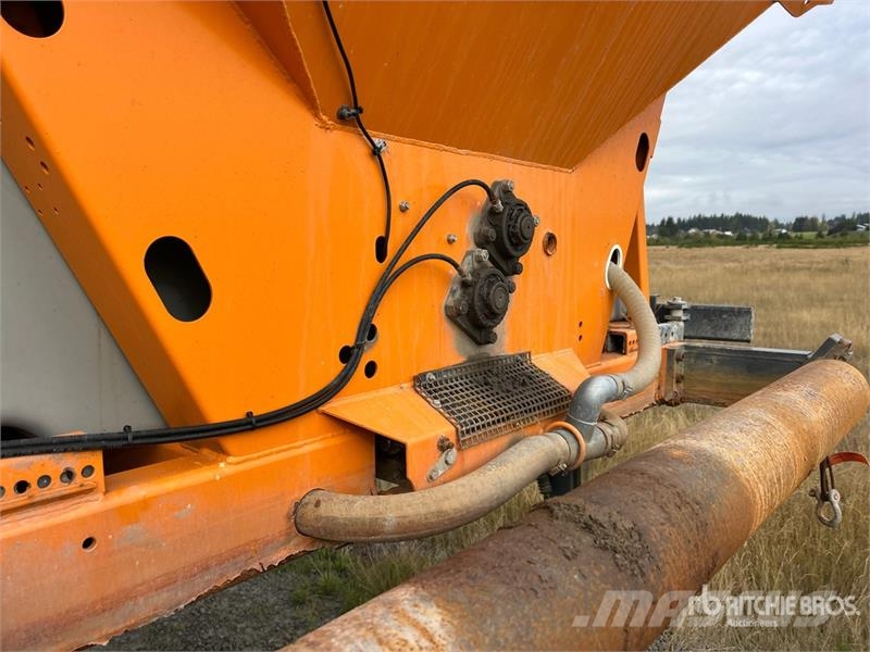Epoke Sirius Combi Hydraulic Sand spreader Outros componentes
