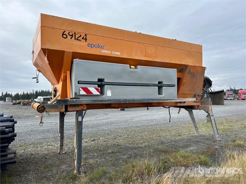 Epoke Sirius Combi Hydraulic Sand spreader Outros componentes