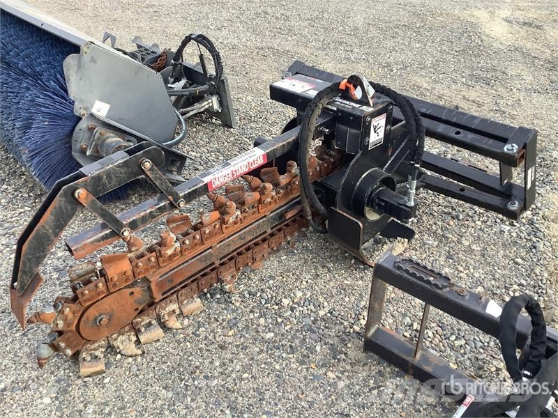 Erskine T250 6 in Skid Steer Trencher Grabenfräse