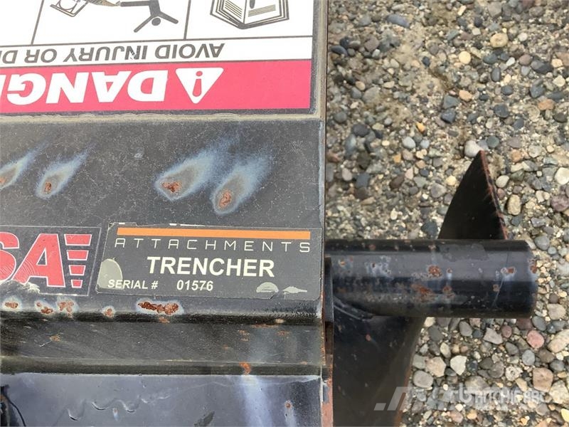 Erskine T250 6 in Skid Steer Trencher Grabenfräse