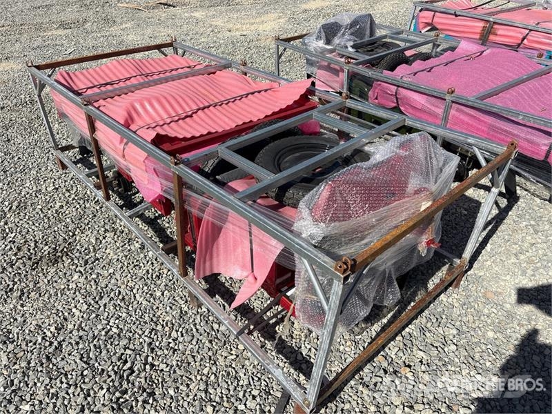 ET13-RED Electric Mini Trike (Unused) Kistehergépjárművek