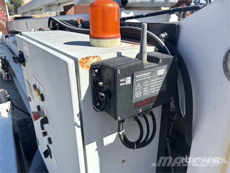 Everest QE15L0146 Electric Concrete Placer Acessórios de concreto