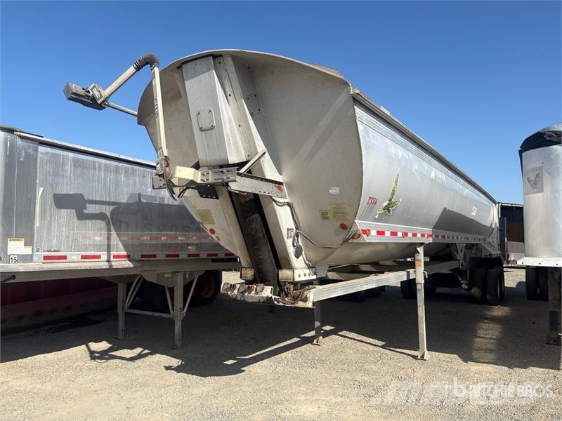 EverLite 39 ft T/A End Dump Trailer Самоскиди