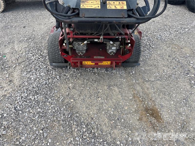 Exmark Lawn Mower (Inoperable) Riding mowers