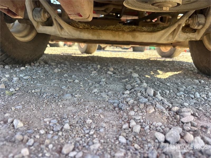 Exmark Lazer Z Mauriņa traktors