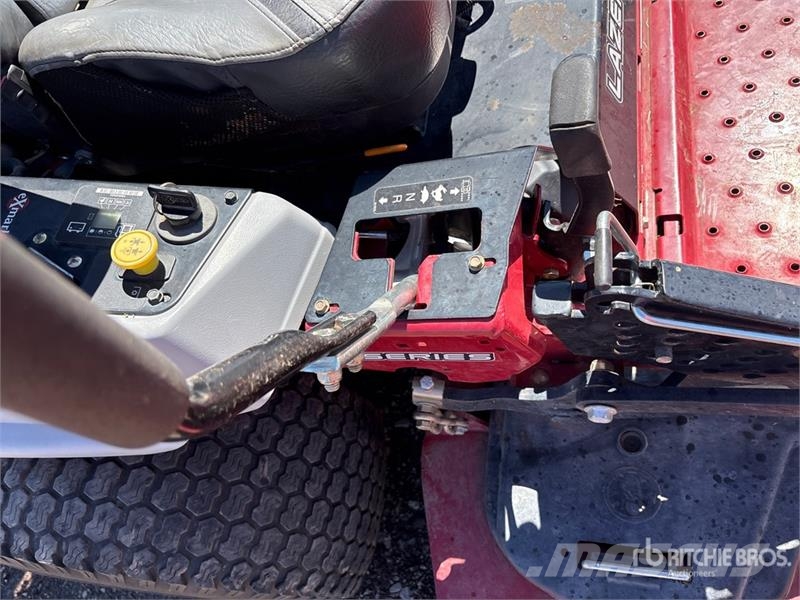 Exmark Lazer Z ركوب الحشائش