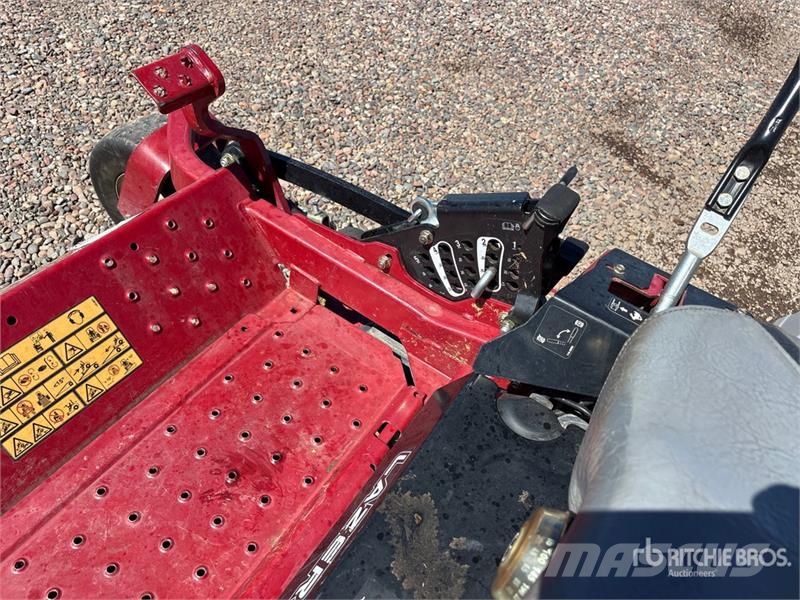 Exmark Lazer Z ركوب الحشائش
