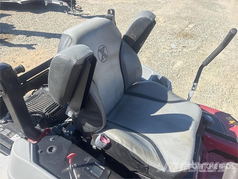 Exmark Lazer Z S-Series 4x2 Ride-On Lawn Mower Rijmaaiers