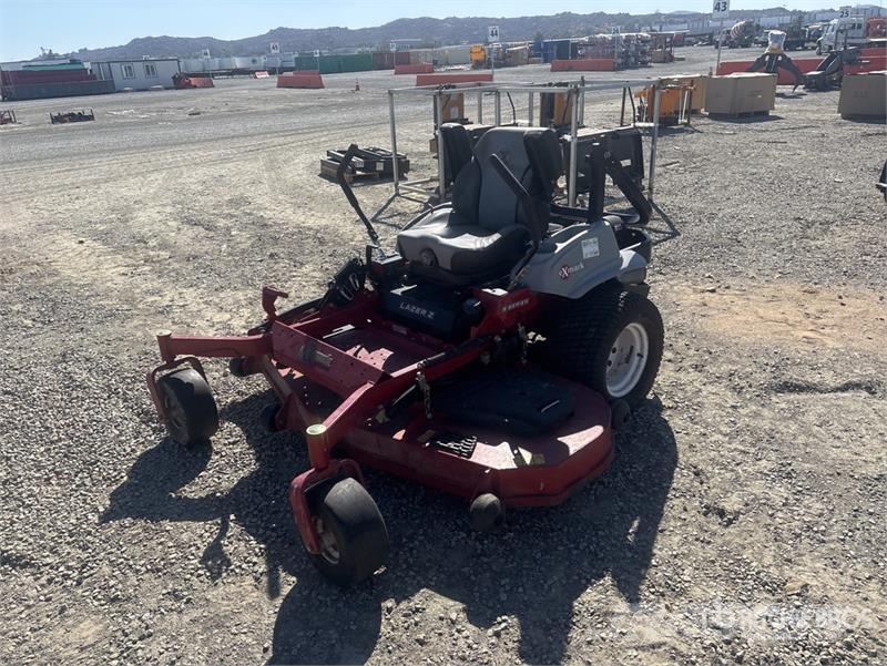 Exmark Lazer Z S-Series 4x2 Ride-On Lawn Mower Rijmaaiers