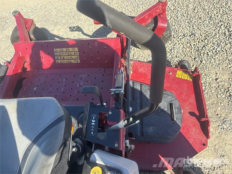 Exmark Lazer Z S-Series 4x2 Ride-On Lawn Mower Rijmaaiers