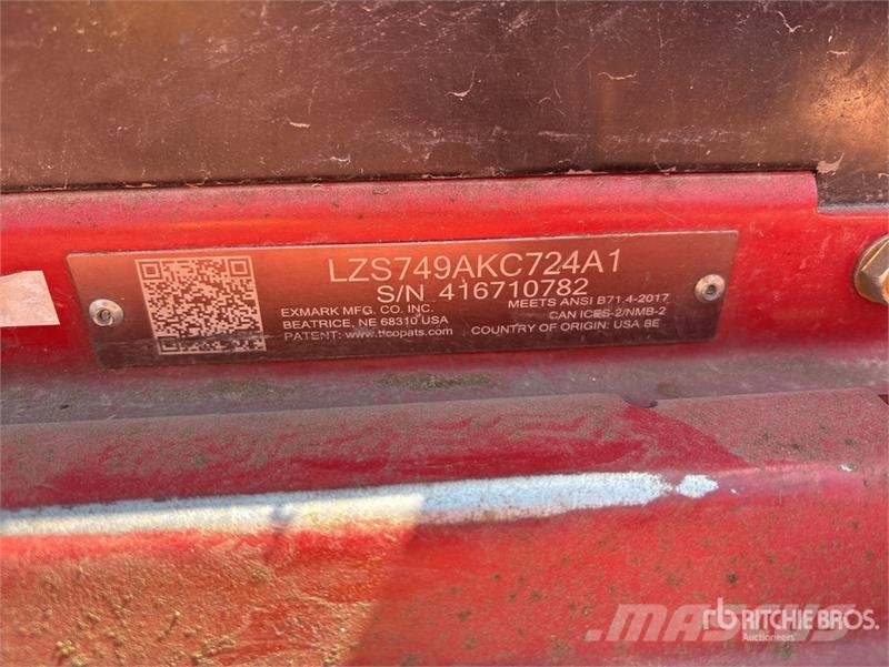 Exmark Lazer Z S-Series Ride-On Lawn Mower ركوب الحشائش