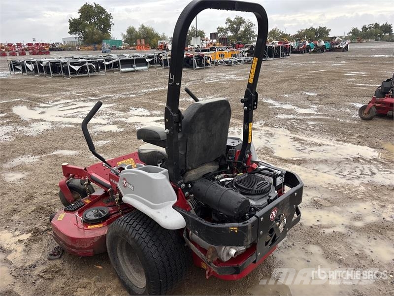 Exmark Lazer Z S-Series Ride-On Lawn Mower Tractorașe de tuns iarba