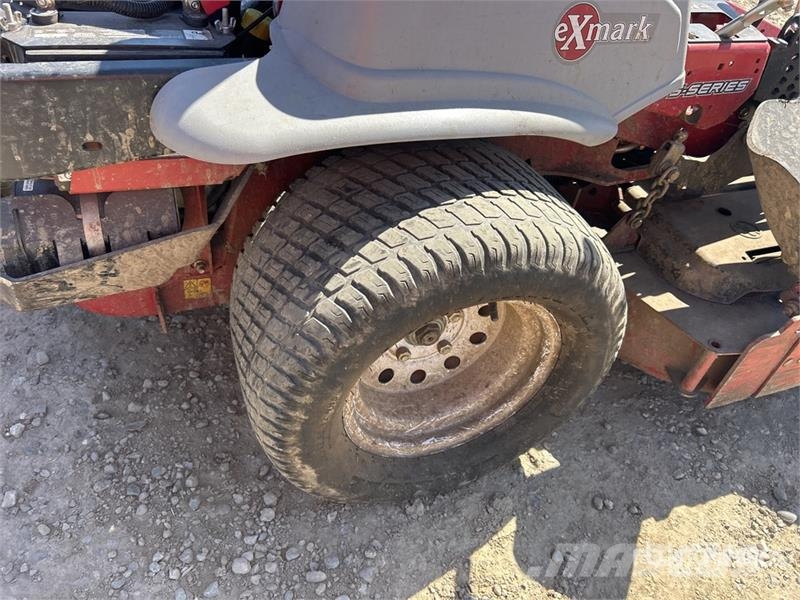 Exmark Lazer Z S-Series Ride-On Lawn Mower ركوب الحشائش